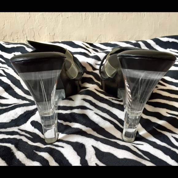 Eclectic SKY designer brand black clear lucite slideon heels 7M - Picture 5 of 7